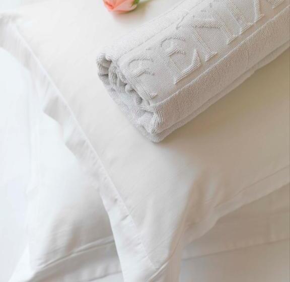 Chambre Supérieure, Fenix Inn