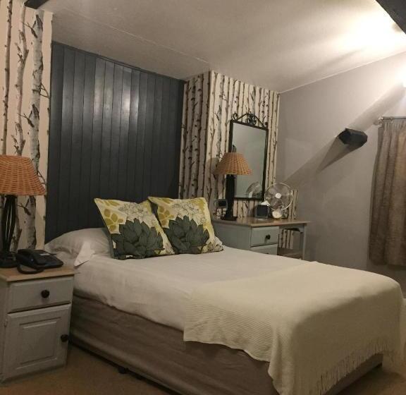 스탠다드 룸, Castle Lodge Wilton
