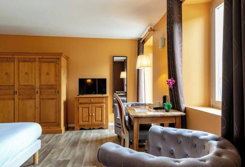 Семейный Номер, Hôtel Restaurant Le Lac