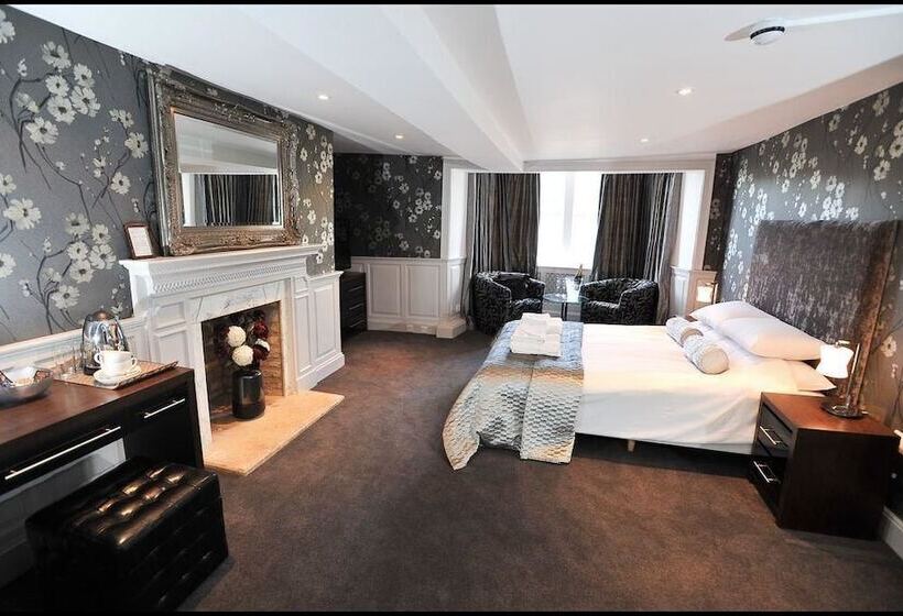 Номер Executive, The Bell Inn Charlbury