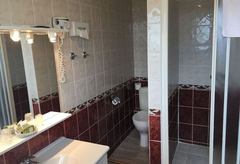 Номер Стандарт, Logis Hotel Restaurant Le Mirador