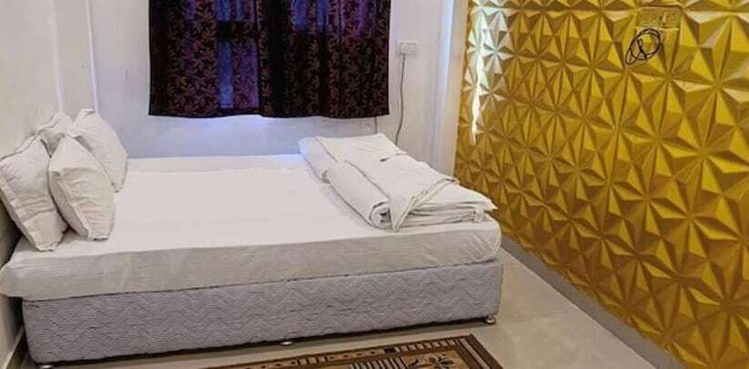 اتاق لوکس, Fabhotel Buddha Saalt