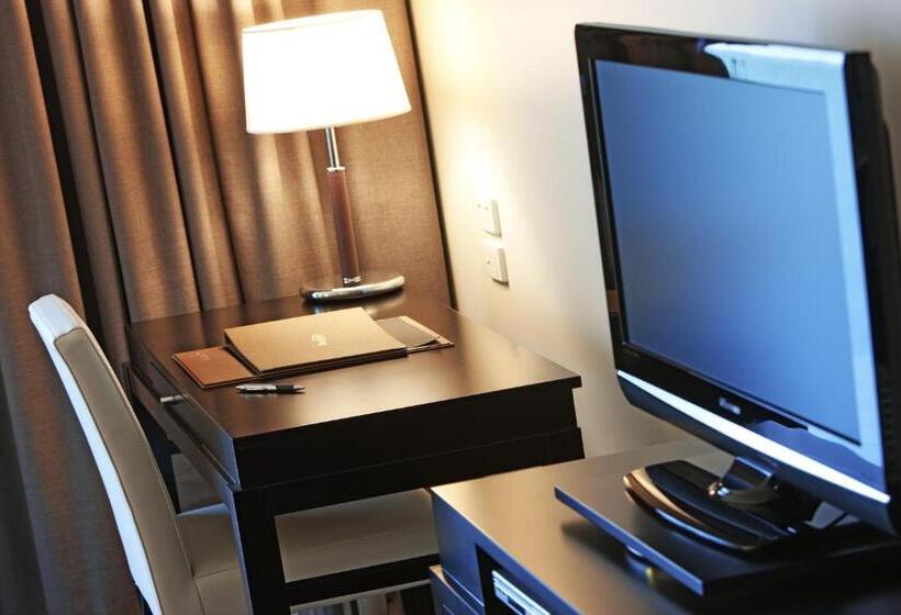 Номер Стандарт, Century Inn