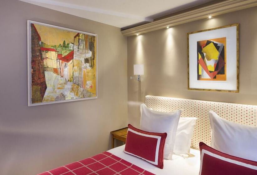 اتاق راحتی, Hôtel Le Relais Des Halles