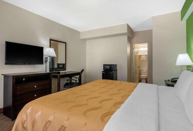 스탠다드 룸 킹사이즈 침대, Quality Inn Daytona Beach Oceanfront