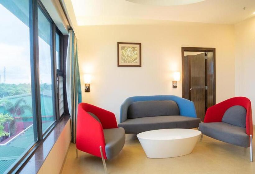 Люкс Вид на Горы, Greenleaf The Resort & Spa, Ganpatipule