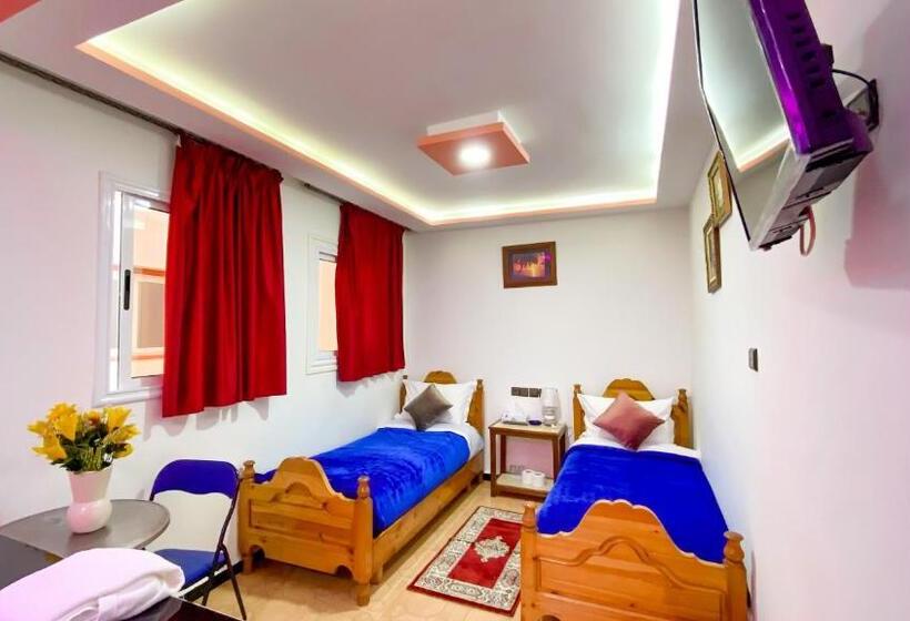 Habitación Triple Economy, El Marsa La Playa