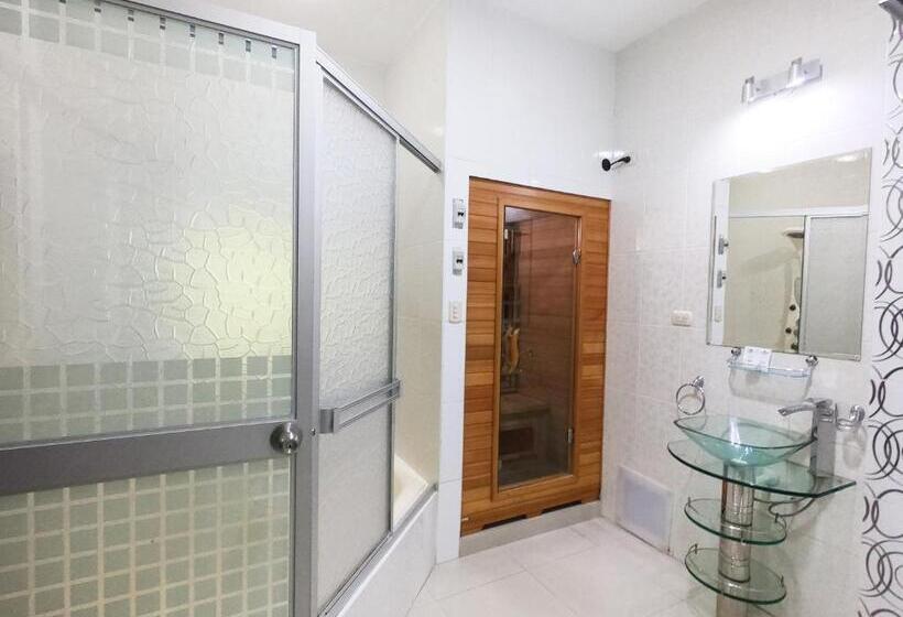 스위트 킹사이즈 침대, Boca Raton