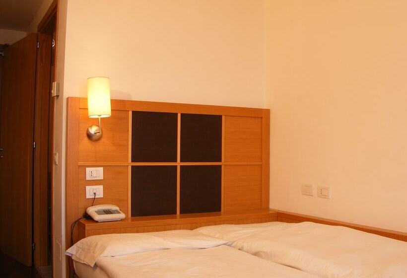 اتاق استاندارد, Dolomiti Chalet