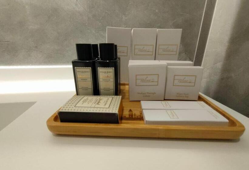 Номер Стандарт, Yalinn Boutique