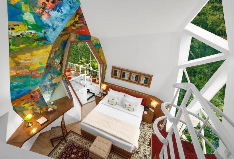 디럭스 룸, Tree Of Life Eila Art Hotel, Manali