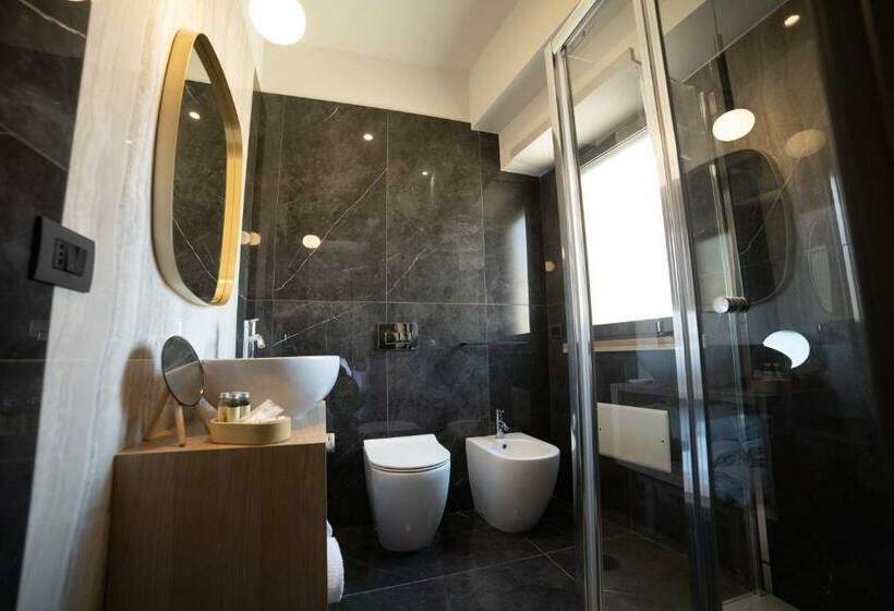 غرفة قياسية, Ingrid Rooms Tropea
