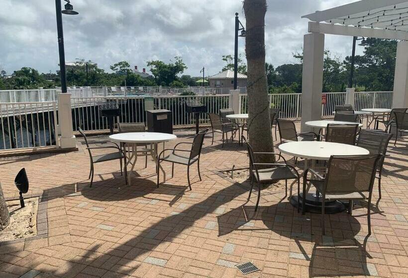 家庭间, 1717 Laketown Wharf 1 King Bedroom, 2 Bath
