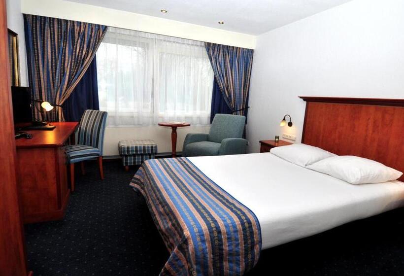 Номер Комфорт, Boutique Hotel Herbergh Amsterdam Airport Free Parking