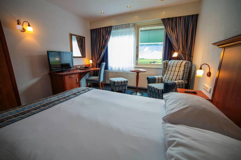 Номер Комфорт, Boutique Hotel Herbergh Amsterdam Airport Free Parking