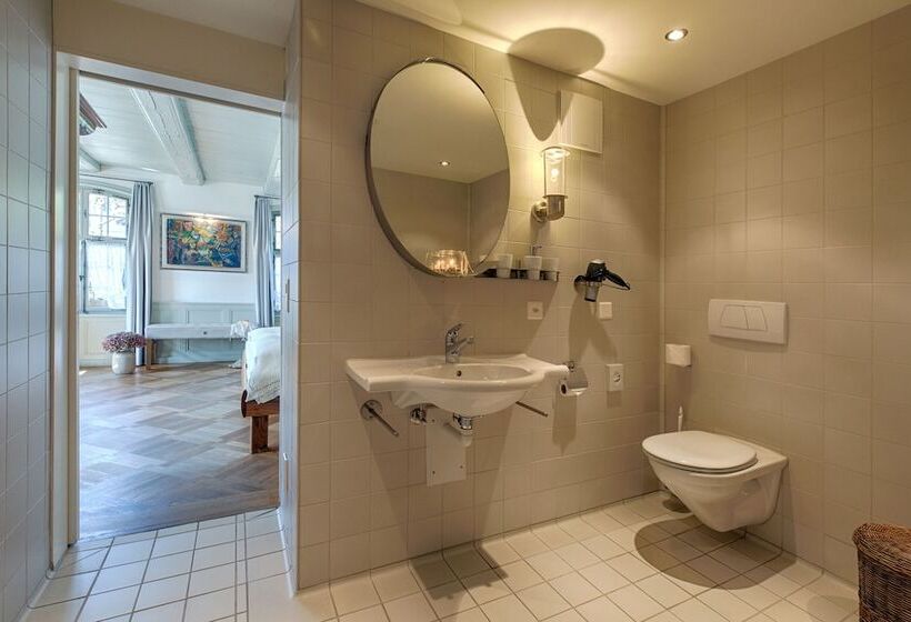 コンフォートシングルルーム, Romantik Hotel Bären Dürrenroth