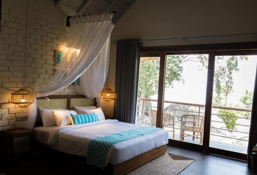 Номер Стандарт с Балконом, Oruwa Boutique Villas