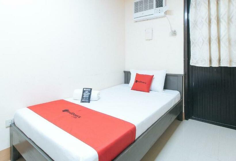 스탠다드 룸, Reddoorz At Isabelita Hotel Tuguegarao City