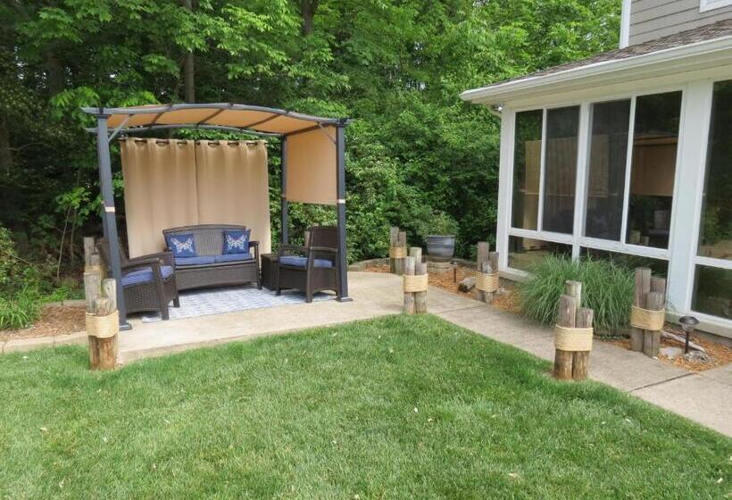 Номер Superior Кровать Кинг, Bodee S Bungalow Adults Only Couples Only Boutique