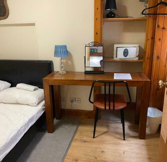 Номер Economy, Edinb&b