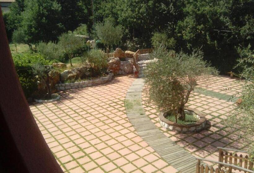 Номер Стандарт Трехместный, Park Hotel Montpellier