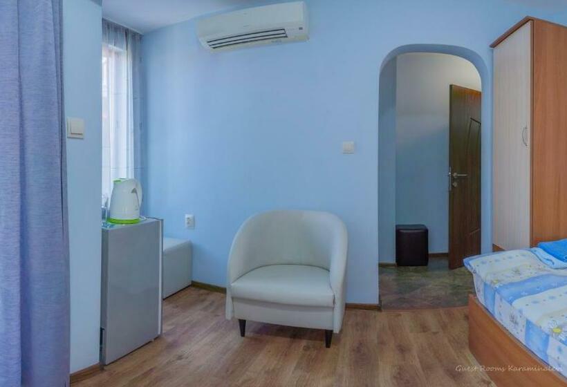 Номер Стандарт Вид на Город, Guest House Karamihalevi
