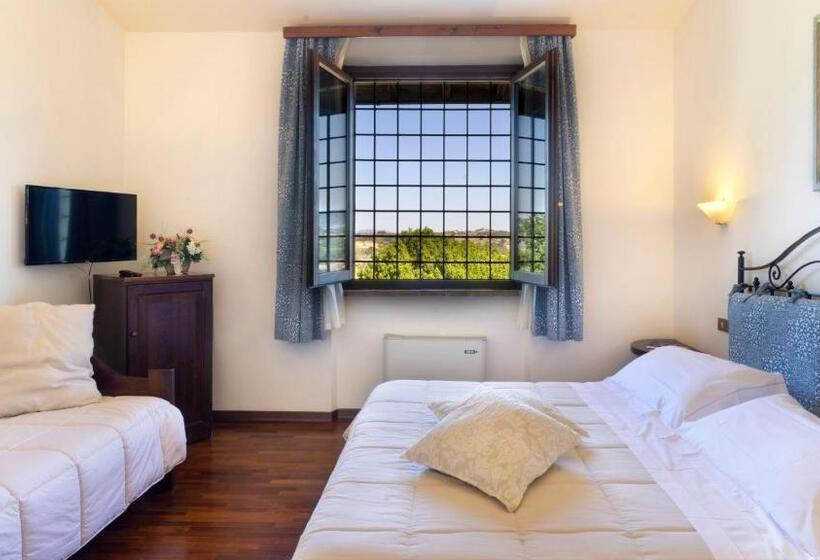 스탠다드 트리플 룸, Abbazia Collemedio Resort & Spa