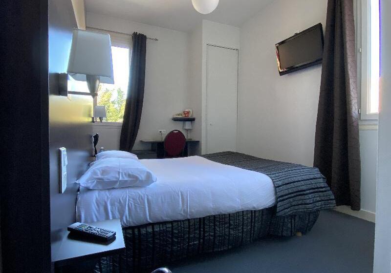이코노미 룸, Logis Hôtel Aux Berges De L Aveyron