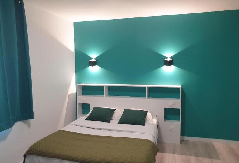 Номер Стандарт, Des Bains