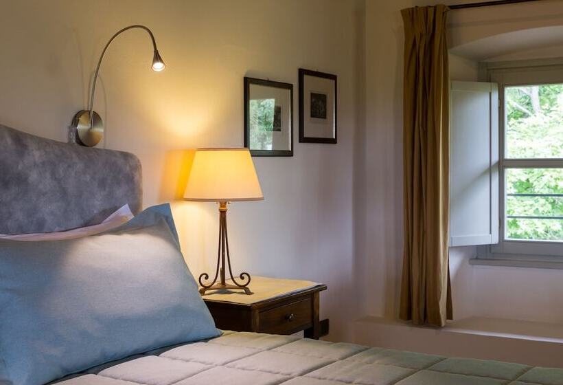 Люкс Superior, Relais Castello Di Razzano