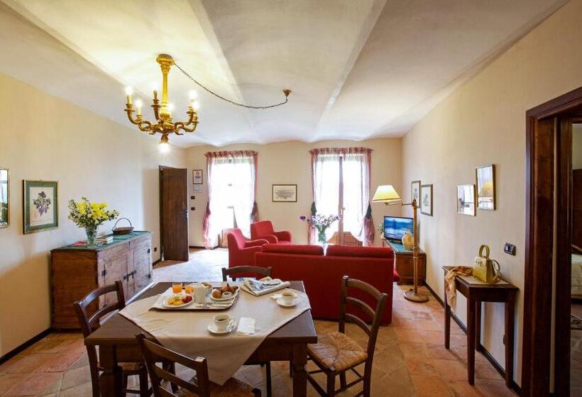 Люкс Дюплекс, Relais Castello Di Razzano