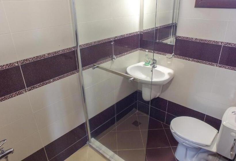 Номер Стандарт Вид на Горы, Leshtenski Rai Guest House