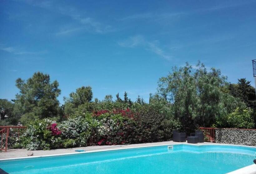 اتاق لوکس خانوادگی, Villa Giulia Tonnara Di Bonagia