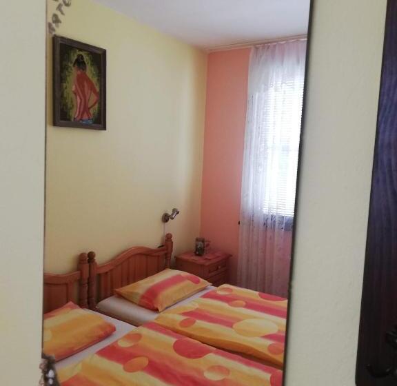 Номер Стандарт Совместная Ванная, къща за гости василеви синеморец   Guest House Vasilevi Sinemorets