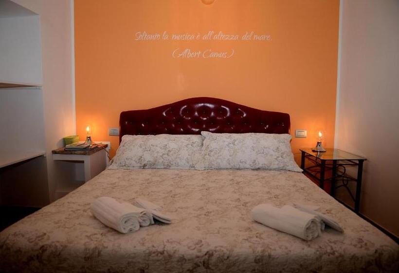 패밀리 스튜디오, L Orizzonte Relais Sirolo