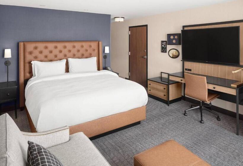 Стандартный Номер Кровать Кинг, Courtyard By Marriott Portland Downtown/waterfront