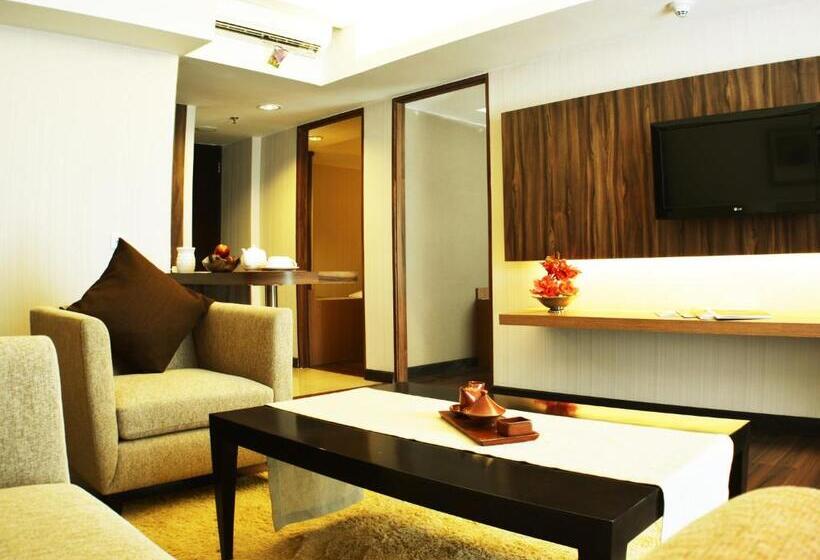 주니어 스위트, Ramada By Wyndham Bali Sunset Road Kuta