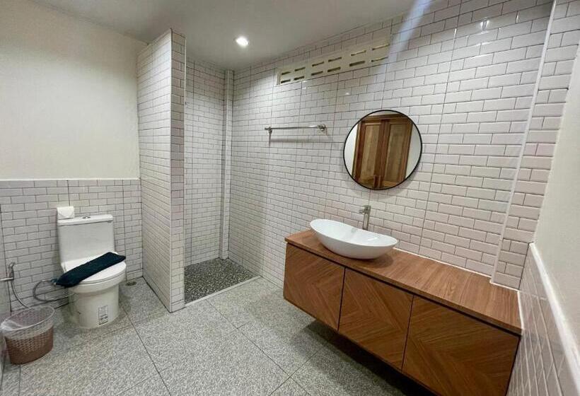 ガーデンビューデラックスルーム, Marina Resort Koh Phayam Ranong