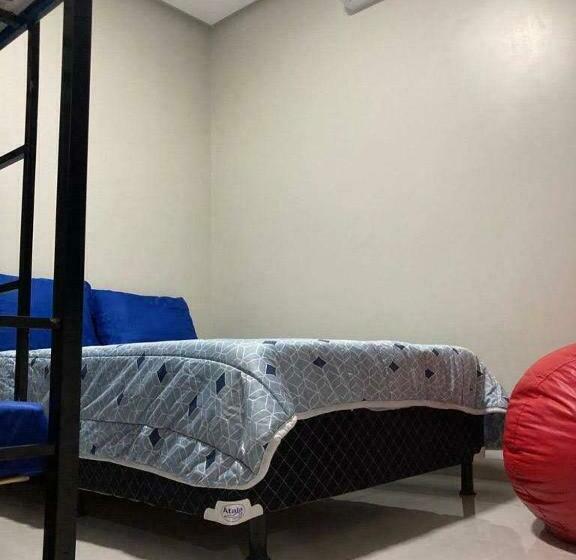 스탠다드 룸 공동 욕실, Hostel Flor De Carajás