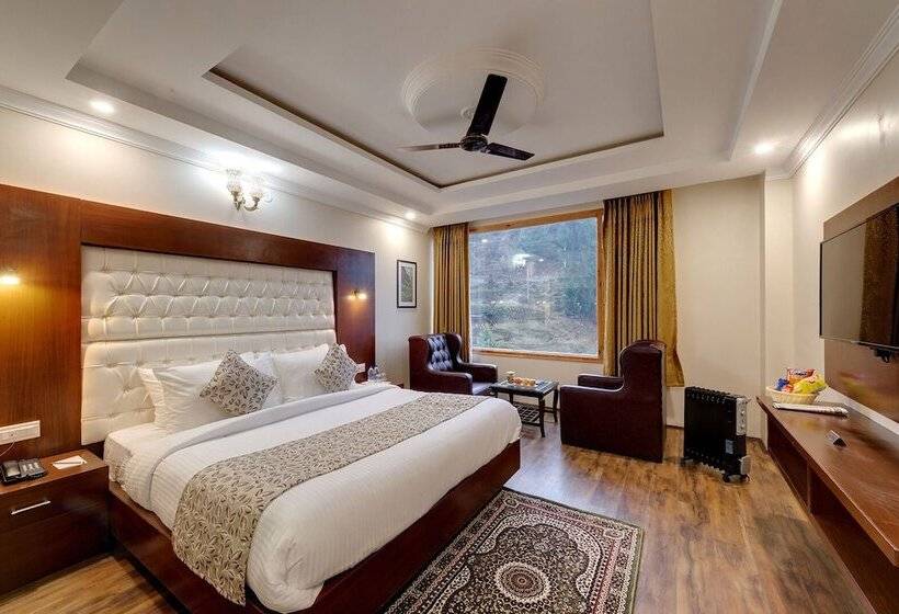 클럽 룸, Regenta Place Green Leaf Manali  A Centrally Heated Resort