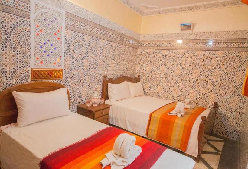 اتاق استاندارد سه نفره, Riad Haddaji Fes