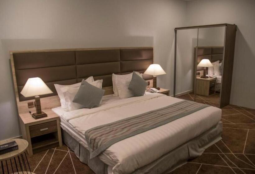 Студия Deluxe, Fiori Hotels