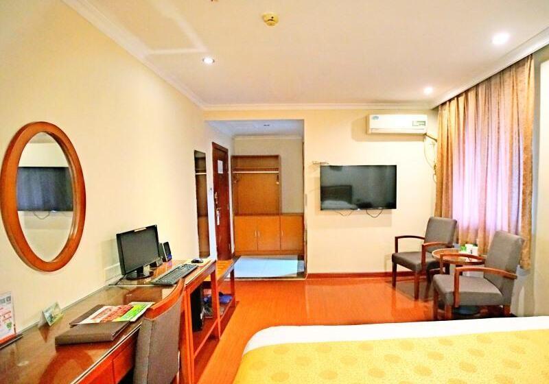 Номер Deluxe, Greentree Inn Jinan Bus Terminal Station Express
