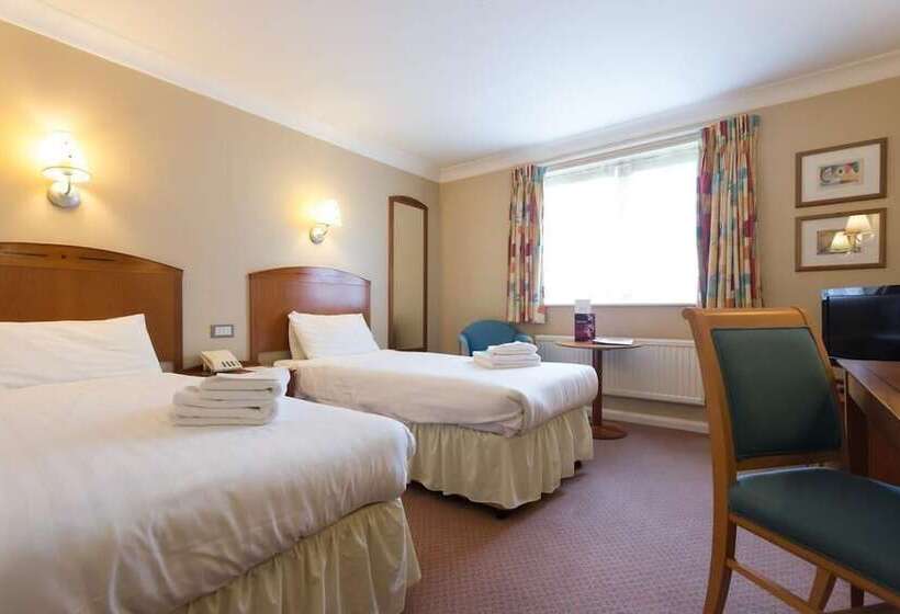 Номер Стандарт, Roman Way Hotel A5 Cannock