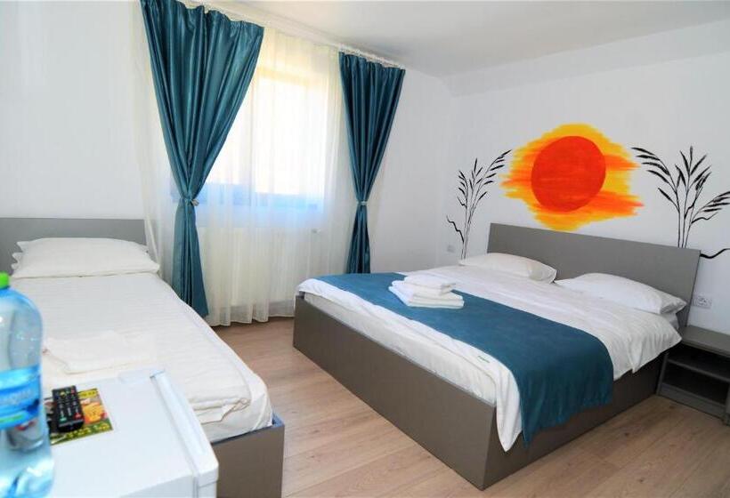اتاق استاندارد سه نفره, Vila Poienița Căciulata