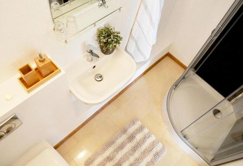Номер Стандарт, Gyula Wellness Villa