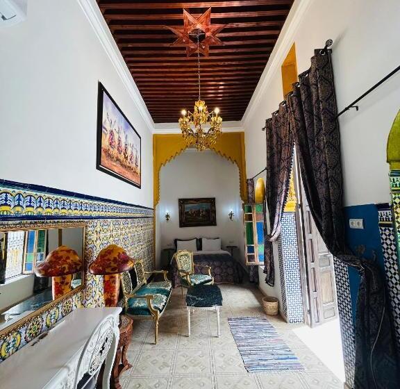 חדר סופריור עם מיטת קינג, Riad Dar Ouezzani