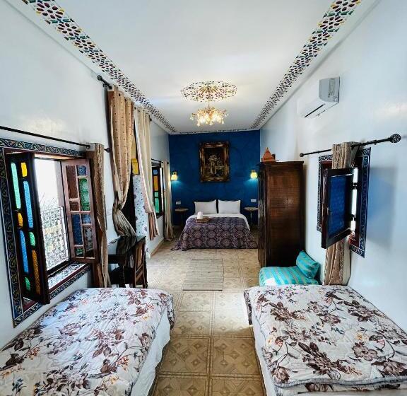 חדר סטנדרט לארבעה, Riad Dar Ouezzani
