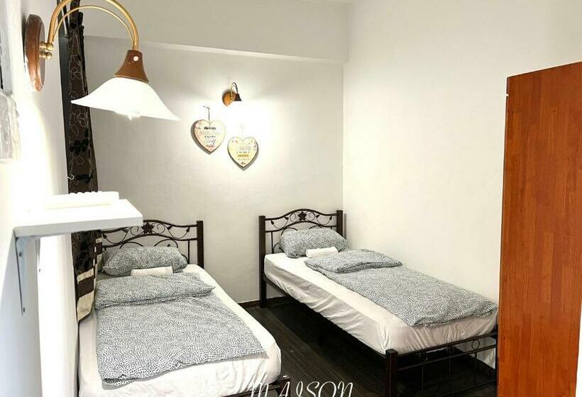 プレジデントスイートルーム, Maison Seaview Suites Port Dickson