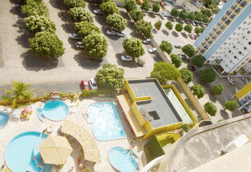 سوییت خانوادگی, Apartamento Flat Condomínio Thermas Place